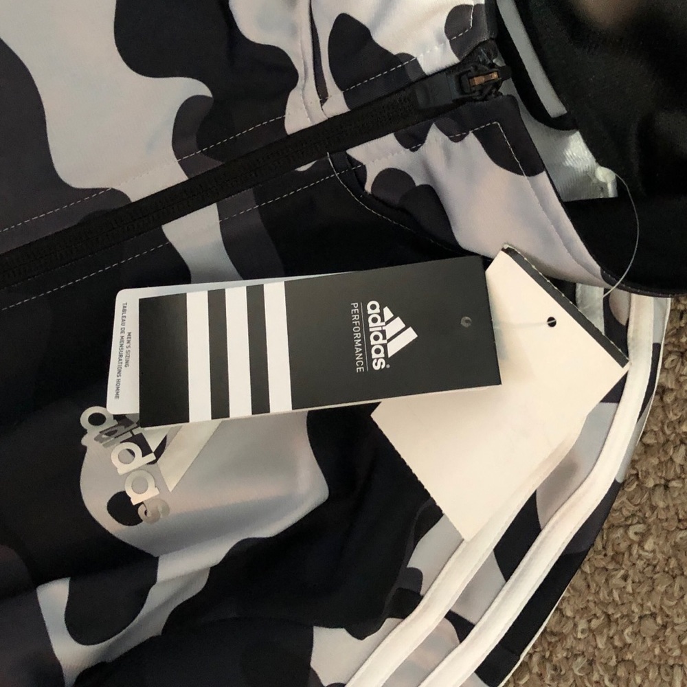 Adidas zip jacket - Picture 3 of 3